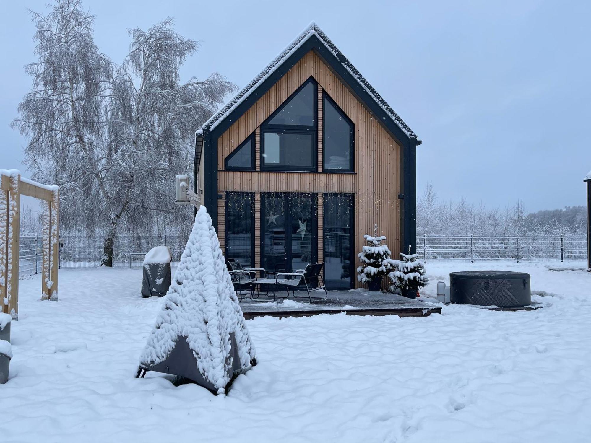 Mazurska Stodola Na Polwyspie Pilchowskim Pilchy Bagian luar foto
